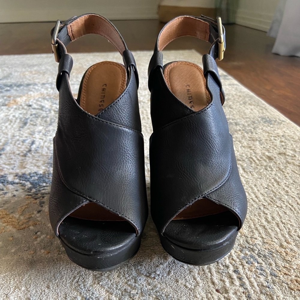Black Chinese Laundry Wedges